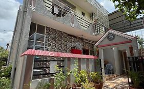 Roshini Homestay Hampi